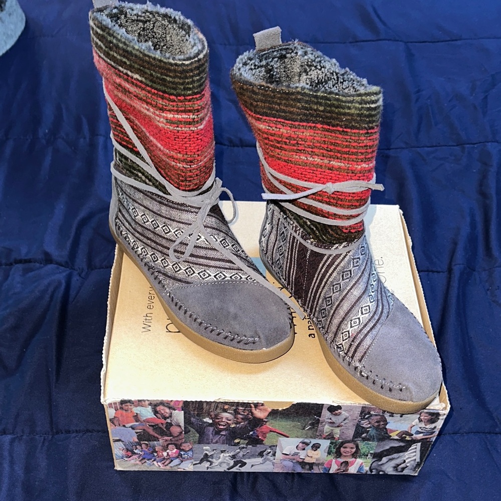 Toms Gray and Multicolor Women's Mixed Woven Nepal Boot